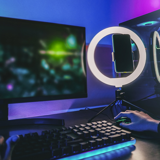 The Best Ring Lights For Streaming In 2025