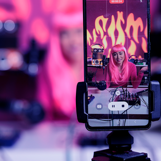 How to Use Twitch Overlays to Build Your Unique Brand